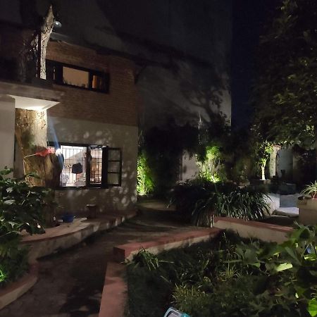 Laughing Buddha Guest House & Villa Katmandou Extérieur photo